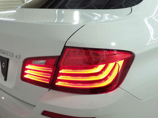 ＢＭＷ ５シリーズ ５２３Ｄ Ｍスポーツ ディーゼルターボ H28年 (九州・沖縄) 99