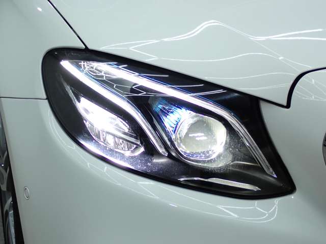 メルセデスベンツ Ｅクラスワゴン Ｅ２２０Ｄ アバンギャルド スポーツ（本革仕様） ディーゼルターボ H29年 (九州・沖縄) 99