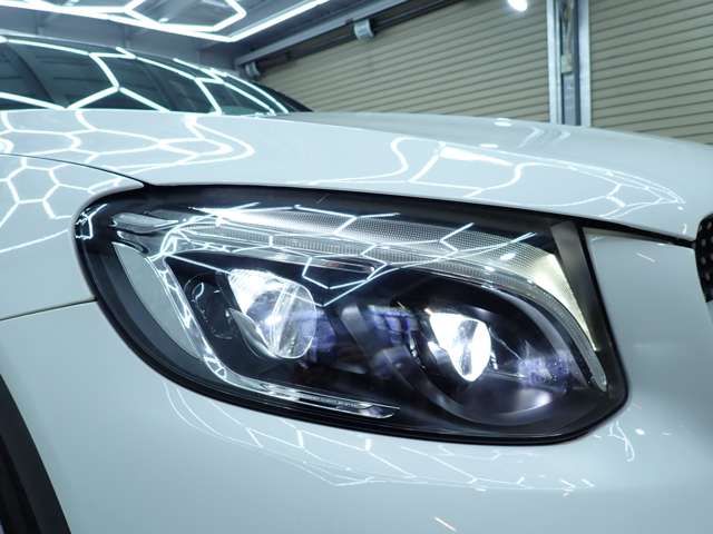 メルセデスベンツ ＧＬＣクーペ ２２０ Ｄ ４マチック スポーツ ４ＷＤ H29年 (九州・沖縄) 99