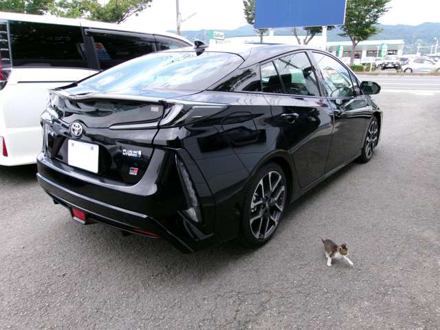 トヨタ プリウスＰＨＶ １．８ Ｓ ＧＲ スポーツ R3年 (近畿) 99