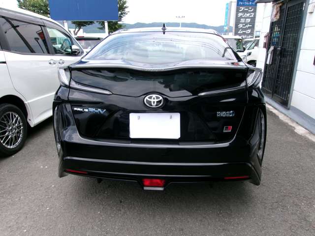 トヨタ プリウスＰＨＶ １．８ Ｓ ＧＲ スポーツ R3年 (近畿) 99