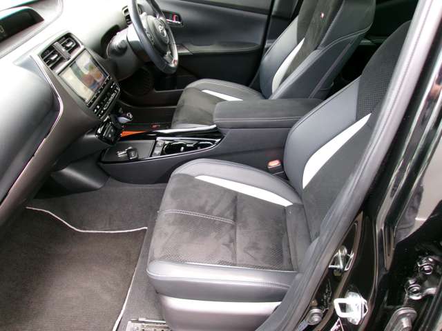 トヨタ プリウスＰＨＶ １．８ Ｓ ＧＲ スポーツ R3年 (近畿) 99