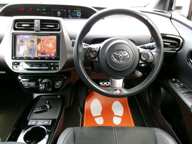 トヨタ プリウスＰＨＶ １．８ Ｓ ＧＲ スポーツ R3年 (近畿) 99