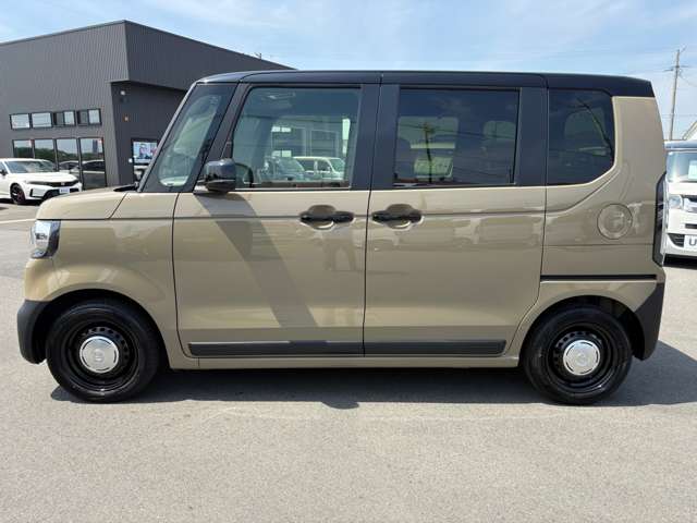 ホンダ Ｎ　ＢＯＸ ジョイ ６６０ ２トーン R7年 (東海) 99