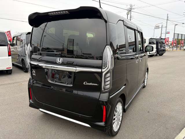 ホンダ Ｎ　ＢＯＸ カスタム ６６０ Ｌ ターボ R5年 (東海) 99