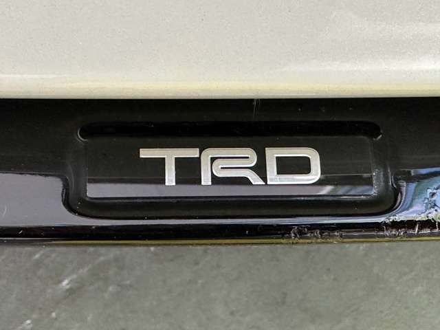 トヨタ プリウス １．８ Ｓ ツーリングセレクション R1年 (近畿) 99