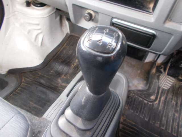 三菱 ミニキャブトラック ６６０ Ｖタイプ ４ＷＤ H25年 (近畿) 99
