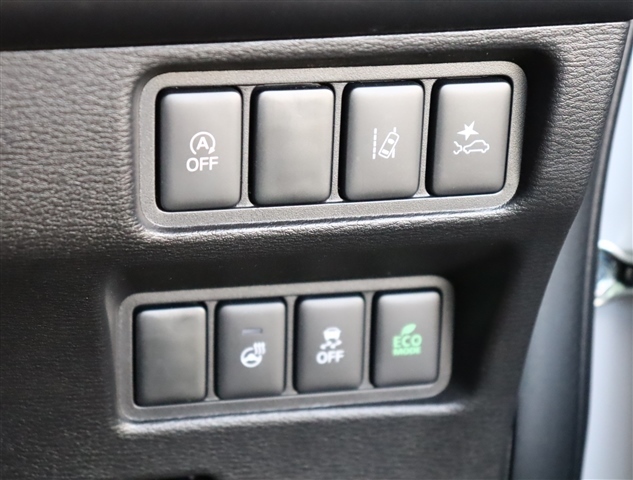 三菱 デリカ　Ｄ：５ ２．２ Ｐ ディーゼルターボ ４ＷＤ R6年 (関東) 99