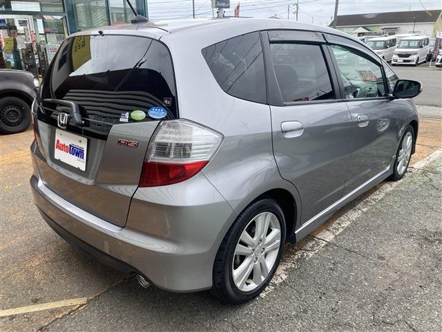 ホンダ フィット １．５ ＲＳ H21年 (東海) 99
