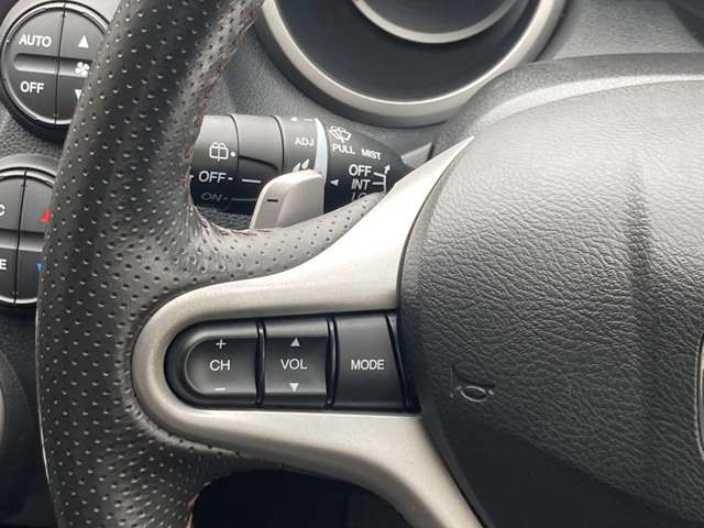 ホンダ フィット １．５ ＲＳ H21年 (東海) 99