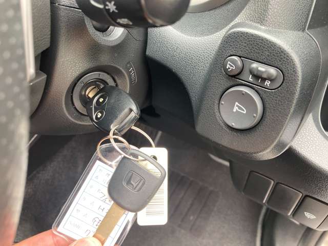 ホンダ フィット １．５ ＲＳ H21年 (東海) 99