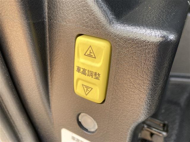 トヨタ シエンタ １．５ Ｘ ウェルキャブ 車イス仕様車 タイプＩ 助手席側セカンドシート付 H27年 (東海) 99