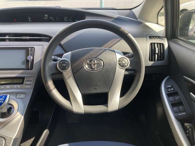 トヨタ プリウス １．８ Ｓ H24年 (東海) 99