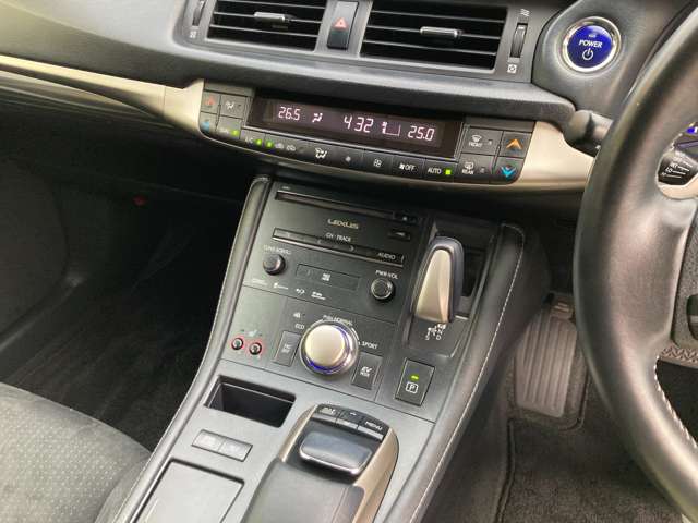 レクサス ＣＴ２００ｈ バージョンＣ H26年 (東海) 99