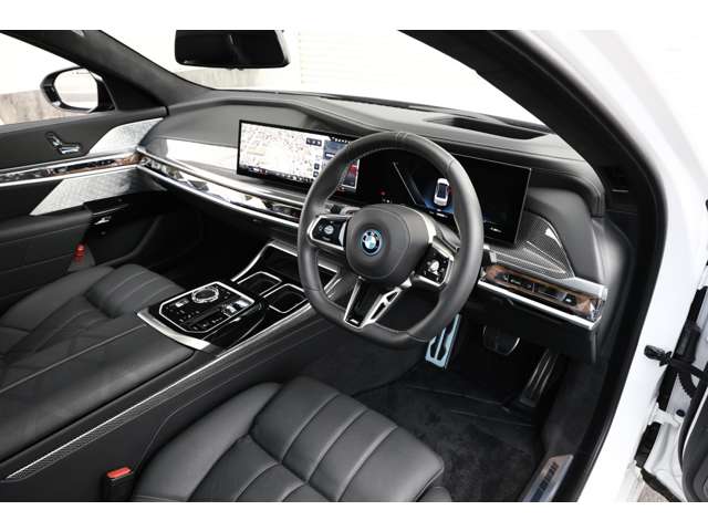 ＢＭＷ ｉ７ Ｍ７０ Ｘドライブ ４ＷＤ R6年 (東海) 99
