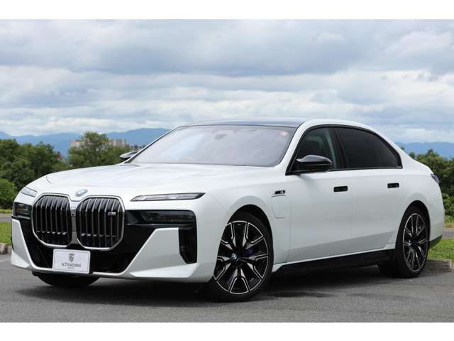 ＢＭＷ ｉ７ Ｍ７０ Ｘドライブ ４ＷＤ R6年 (東海) 99