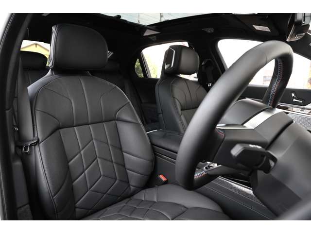 ＢＭＷ ｉ７ Ｍ７０ Ｘドライブ ４ＷＤ R6年 (東海) 99