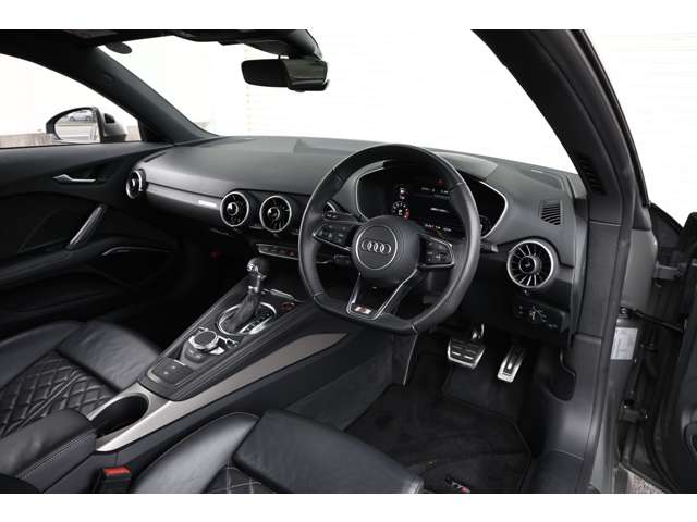 アウディ ＴＴＳ メモリアル エディション ４ＷＤ R5年 (東海) 99
