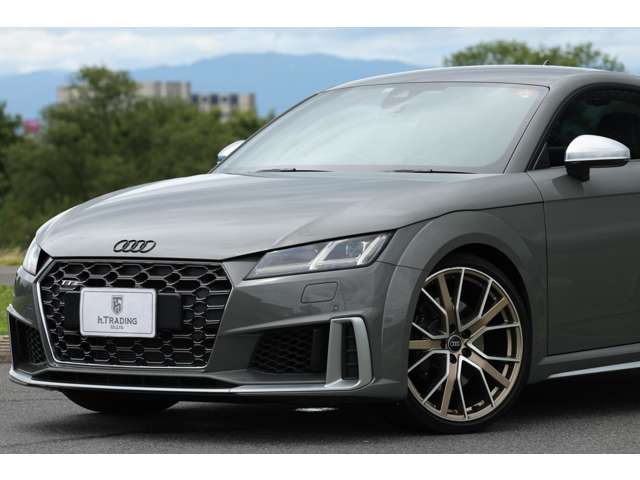 アウディ ＴＴＳ メモリアル エディション ４ＷＤ R5年 (東海) 99