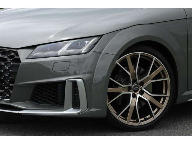 アウディ ＴＴＳ メモリアル エディション ４ＷＤ R5年 (東海) 99