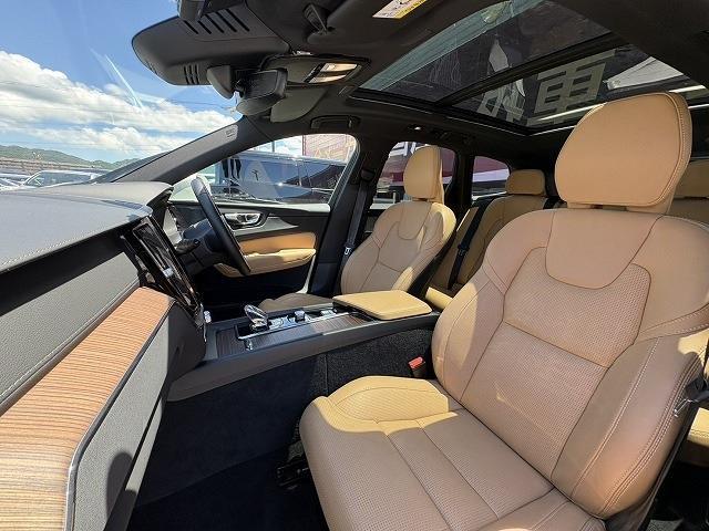 ボルボ ＸＣ６０ アルティメット Ｂ５ ＡＷＤ ４ＷＤ R5年 (近畿) 99