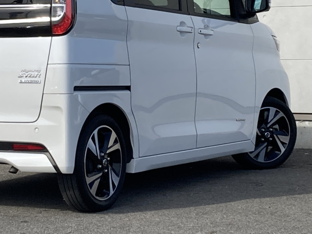 日産 ルークス ６６０ ハイウェイスターＧターボ プロパイロット エディション R4年 (四国) 99
