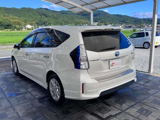 トヨタ プリウスΑ １．８ Ｇ H24年 (近畿) 99