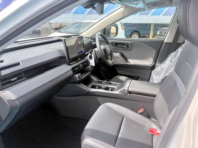 トヨタ ＲＡＶ４ ２．５ Ｚ Ｅ－ＦＯＵＲ ４ＷＤ R8年 (甲信越・北陸) 99