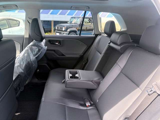 トヨタ ＲＡＶ４ ２．５ Ｚ Ｅ－ＦＯＵＲ ４ＷＤ R8年 (甲信越・北陸) 99