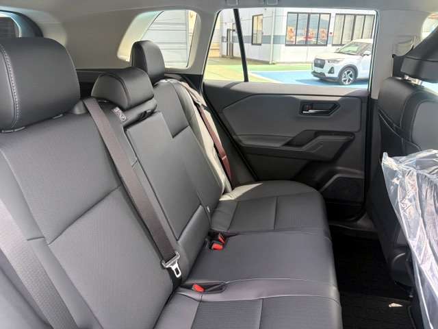 トヨタ ＲＡＶ４ ２．５ Ｚ Ｅ－ＦＯＵＲ ４ＷＤ R8年 (甲信越・北陸) 99