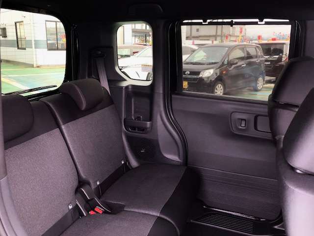 ホンダ Ｎ　ＢＯＸ カスタム ６６０ ４ＷＤ R8年 (甲信越・北陸) 99