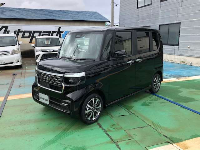 ホンダ Ｎ　ＢＯＸ カスタム ６６０ ４ＷＤ R8年 (甲信越・北陸) 99