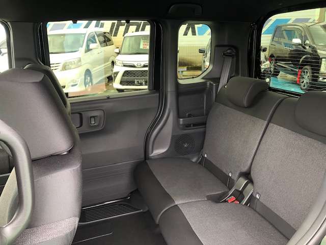 ホンダ Ｎ　ＢＯＸ カスタム ６６０ ４ＷＤ R8年 (甲信越・北陸) 99