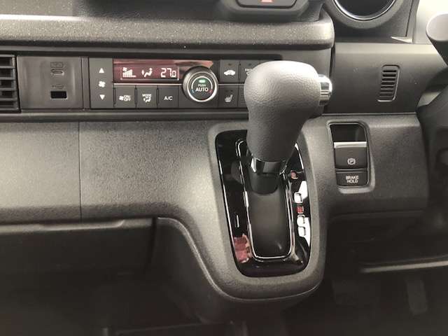 ホンダ Ｎ　ＢＯＸ カスタム ６６０ ４ＷＤ R8年 (甲信越・北陸) 99