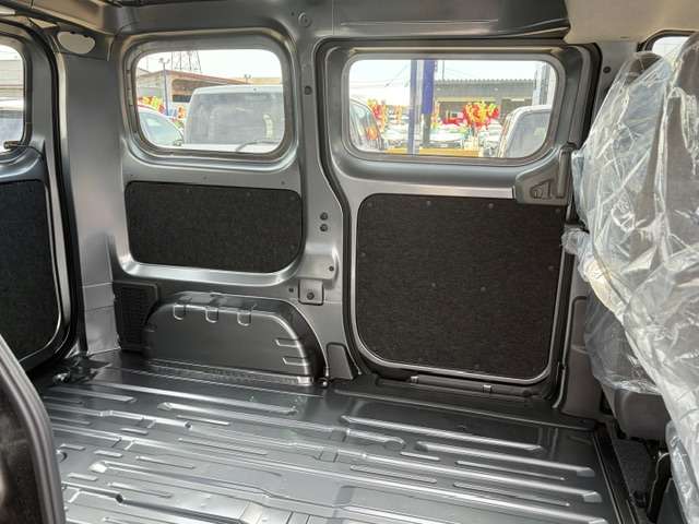 日産 ＮＶ２００バネットバン １．６ ＤＸ R4年 (甲信越・北陸) 99