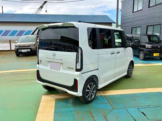 ホンダ Ｎ　ＢＯＸ カスタム ６６０ ４ＷＤ R7年 (甲信越・北陸) 99