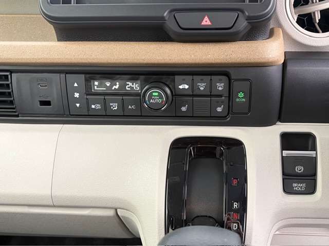 ホンダ Ｎ　ＢＯＸ ６６０ ファッションスタイル ２トーン R7年 (甲信越・北陸) 99