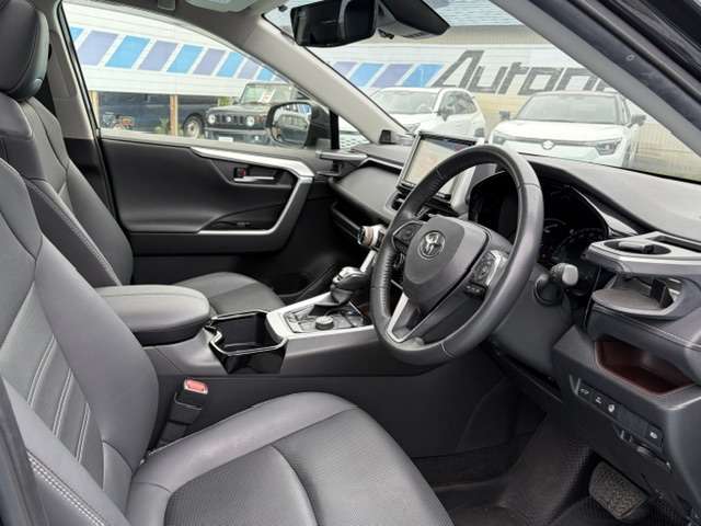 トヨタ ＲＡＶ４ ２．５ ハイブリッド Ｇ Ｅ－ＦＯＵＲ ４ＷＤ R4年 (甲信越・北陸) 99