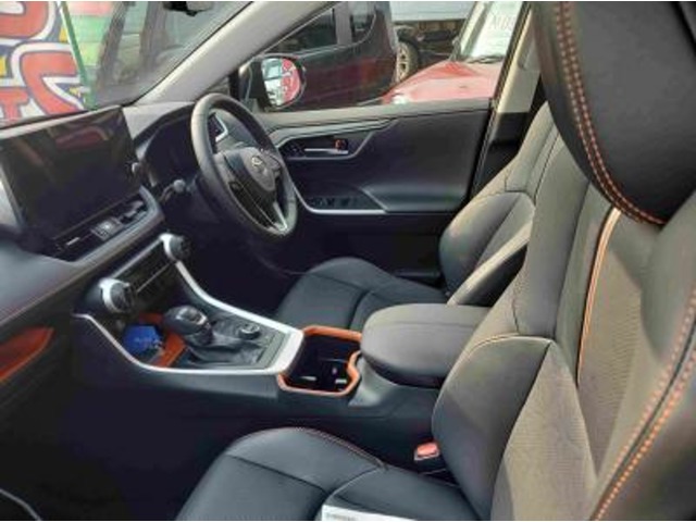 トヨタ ＲＡＶ４ ２．５ ハイブリッド アドベンチャー Ｅ－ＦＯＵＲ ４ＷＤ R5年 (甲信越・北陸) 99