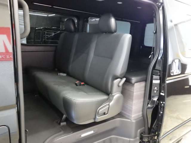 トヨタ ハイエースバン ２．８ スーパーＧＬ ダークプライムＩＩ ロングボディ ディーゼルターボ ４ＷＤ R2年 (東北) 99