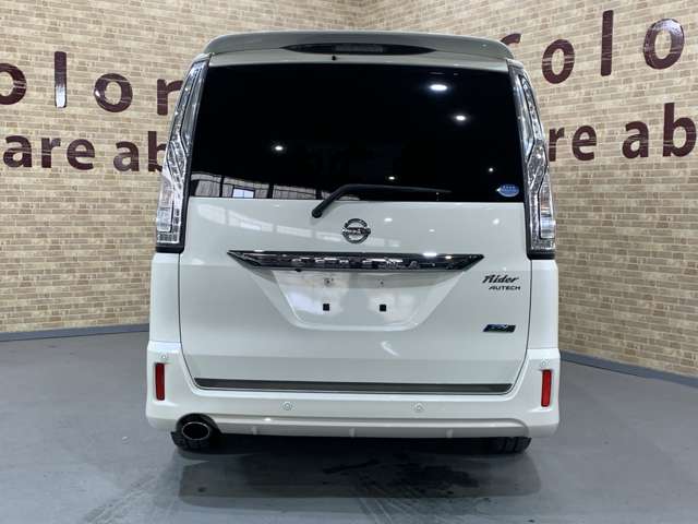 日産 セレナ ２．０ ライダー ブラックラインＺＺ Ｓ－ＨＹＢＲＩＤ H26年 (近畿) 99