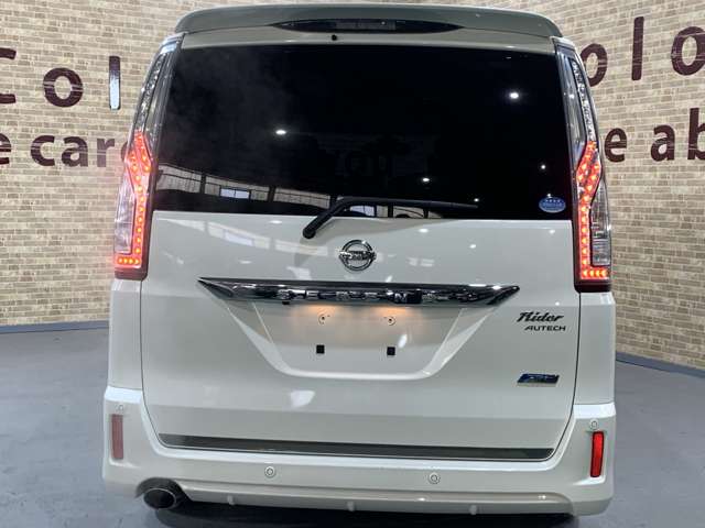 日産 セレナ ２．０ ライダー ブラックラインＺＺ Ｓ－ＨＹＢＲＩＤ H26年 (近畿) 99