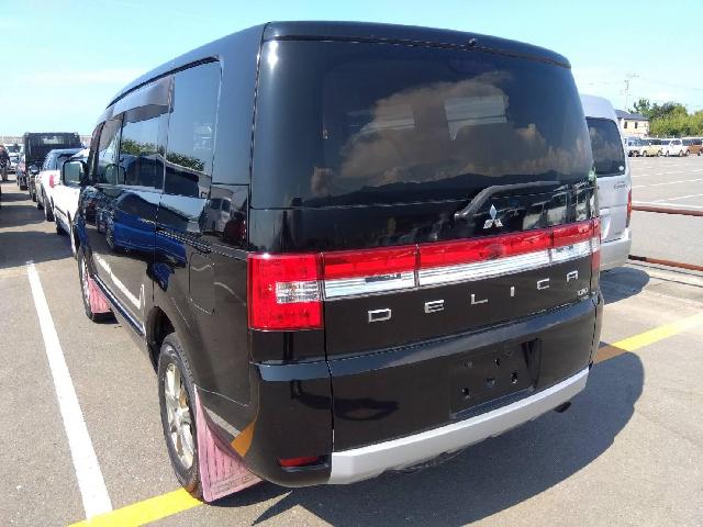 三菱 デリカ　Ｄ：５ ２．２ Ｄ パワーパッケージ ディーゼルターボ ４ＷＤ H27年 (四国) 99