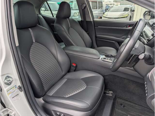 トヨタ カムリ ２．５ ＷＳ R2年 (近畿) 99