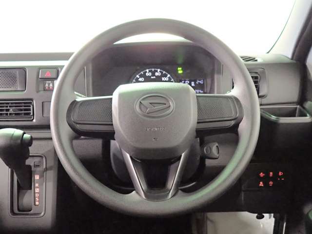 ダイハツ ハイゼットカーゴ ６６０ デラックス R7年 (近畿) 99