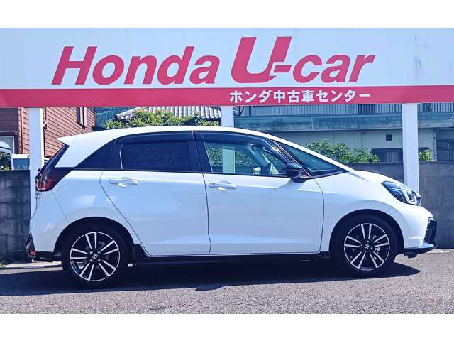ホンダ フィット　ハイブリッド １．５ Ｅ：ＨＥＶ ＲＳ R7年 (九州・沖縄) 99