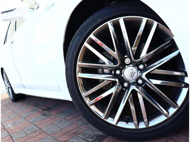 トヨタ クラウン　ハイブリッド ハイブリッド ２．５ Ｓ Ｊフロンティア H29年 (関東) 99