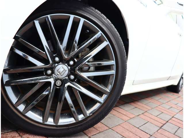 トヨタ クラウン　ハイブリッド ハイブリッド ２．５ Ｓ Ｊフロンティア H29年 (関東) 99