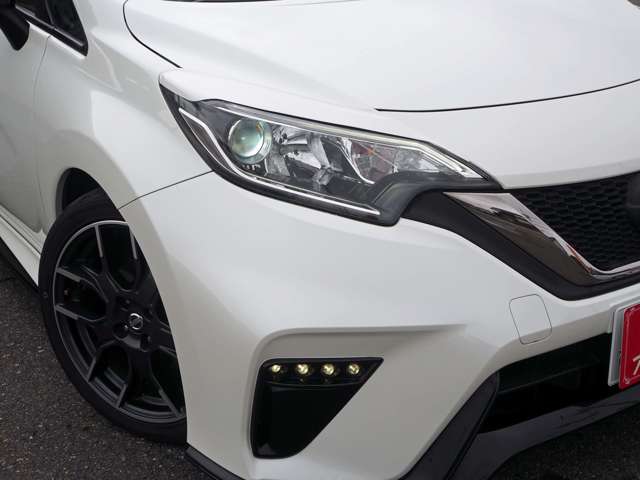 日産 ノート １．６ ＮＩＳＭＯ Ｓ H30年 (東海) 99