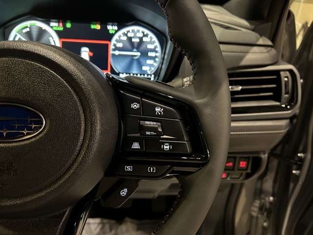 スバル フォレスター　ハイブリッド ２．５ プレミアム Ｓ：ＨＥＶ ＥＸ ４ＷＤ R8年 (関東) 99